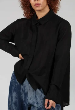 Front Crop Shirt in Black