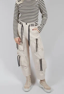 Fukkura Poplin Pants with Tie-Strings in Beige