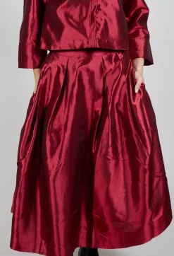 Gavina Skirt in Rouge