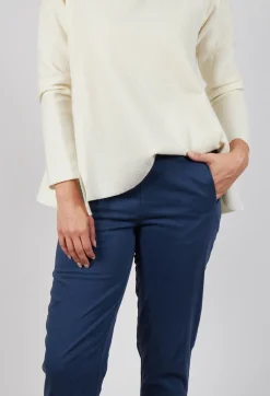 Geishan Trousers in Dark Night