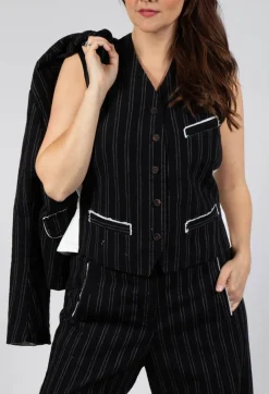 Gemma Gilet in Black