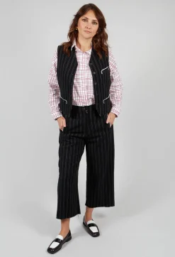 Gemma Gilet in Black