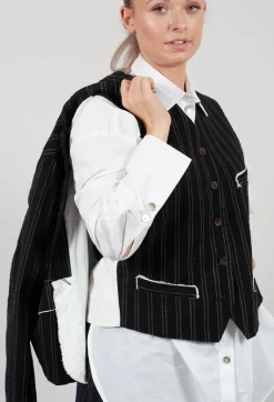 Gemma Gilet in Black