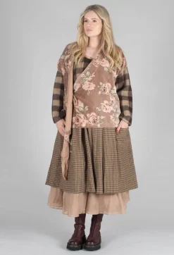 Geranium Dress in Laineu Carlaine