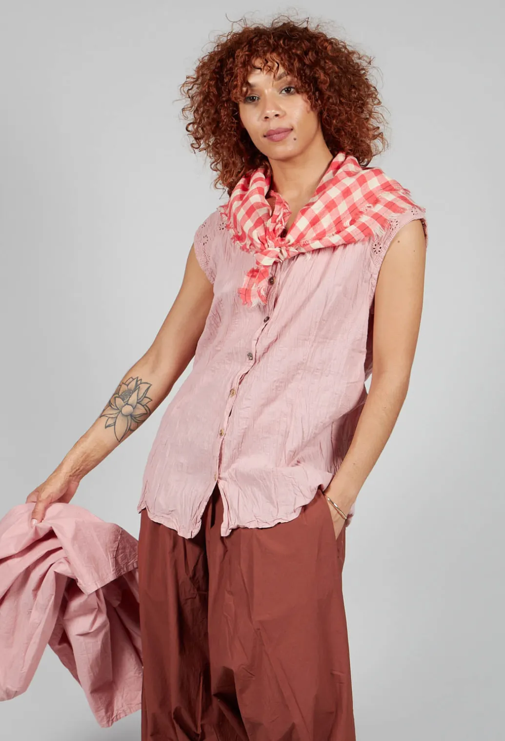 Geraniund Blouse in Lotus Pink