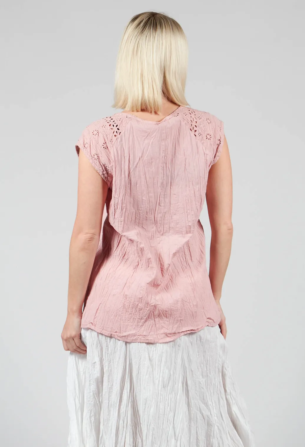 Geraniund Blouse in Lotus Pink