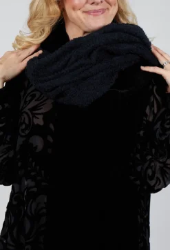 Geschwer Scarf in Kaviar
