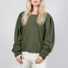 Gewurzelt Shirt in Avocado Green