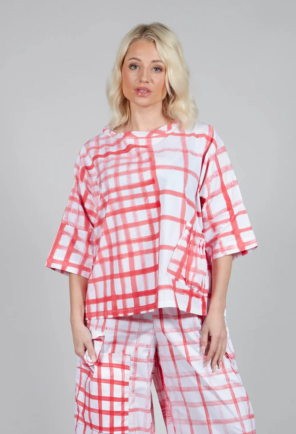 Gingham Picnic Top in Red