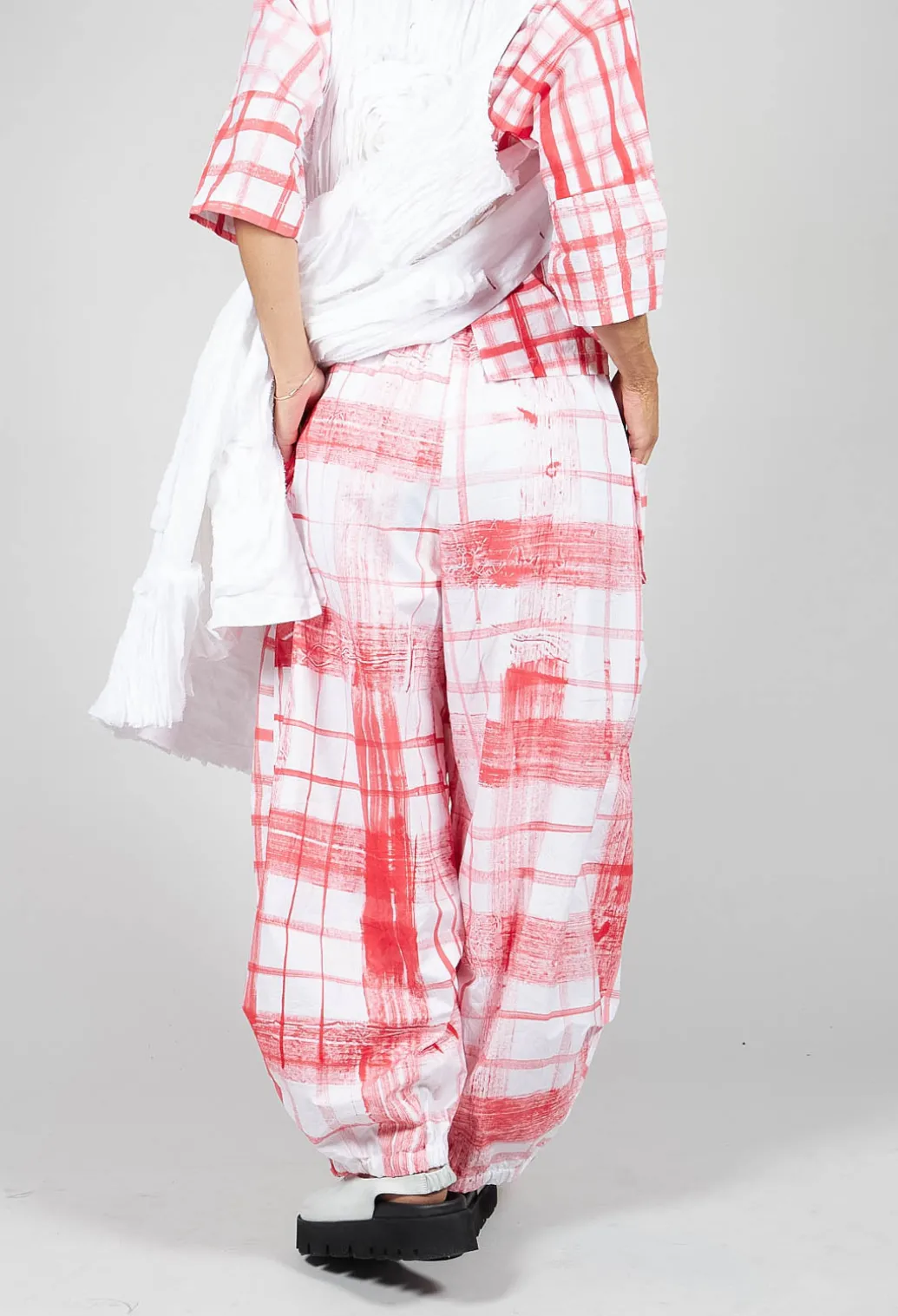 Gingham Picnic Trousers in Red