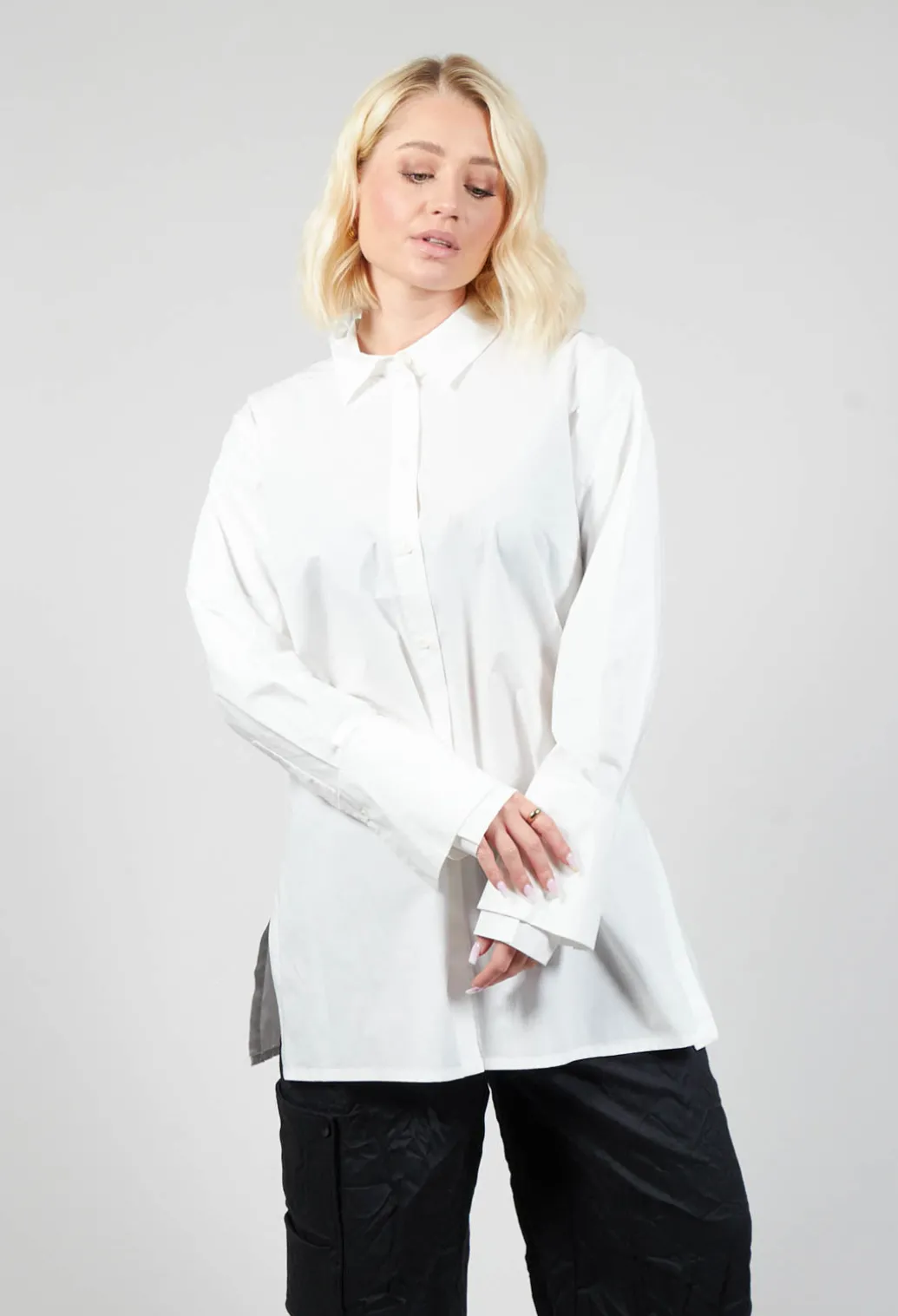 Glam Blouse in Off White
