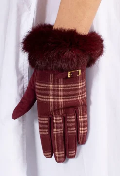 Gloves in Wine/Pin