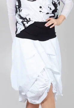 Goga Skirt in White Black