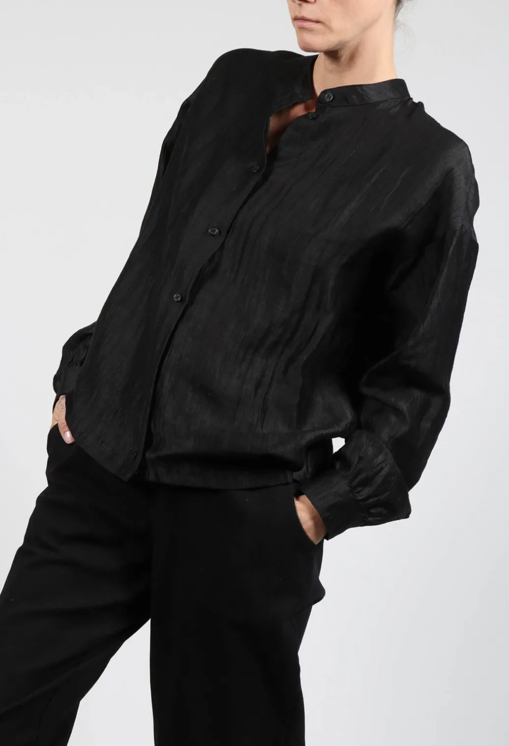 Grandad Collar Shirt in Over Nero