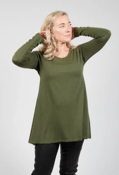Gruppenre T Shirt in Avocado Green