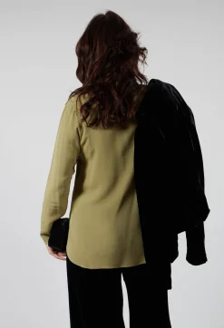 Hacking Blouse in Green