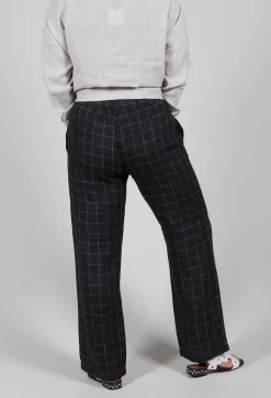 Hamster Trousers in Black