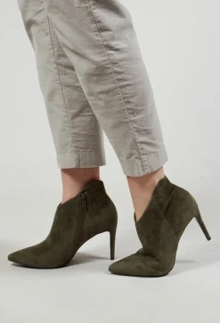 Heeled Suede Ankle Boot with Zip in Army