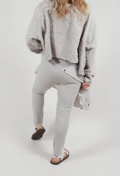 Hesidiot Trousers in Kiesel