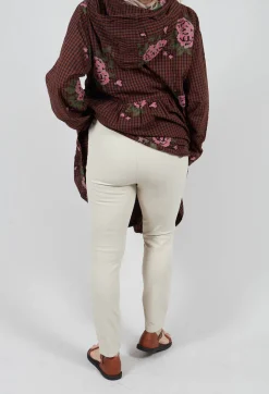 Hesidiot Trousers in Stroh