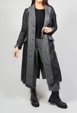 Hierophis Contrasting Net Mix Coat in Asfalto