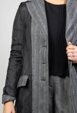 Hierophis Contrasting Net Mix Coat in Asfalto