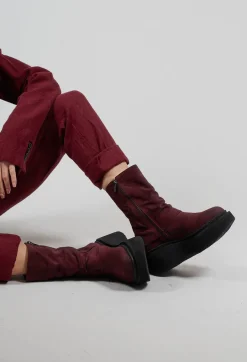 High Ankle Boots with Platform Sole in London Old Purple