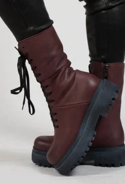High Lace Up Boots in Gasoline Melanzana