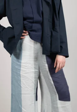 High-Waisted Maki Trousers in Blue
