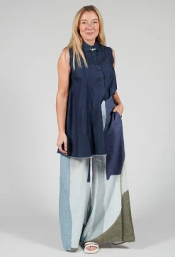 High-Waisted Maki Trousers in Blue