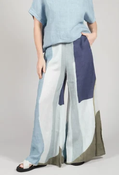 High-Waisted Maki Trousers in Blue