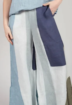 High-Waisted Maki Trousers in Blue