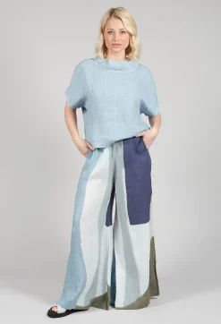 High-Waisted Maki Trousers in Blue
