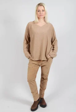 HK V Neck Oversized WS in Sugar