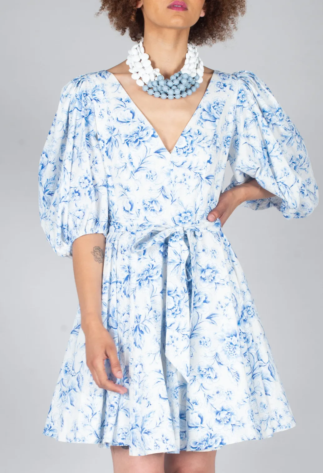 Holly Short Belted Dress in Blu Panna