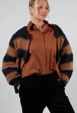 Illimani Short Jacket in Nero Cognac