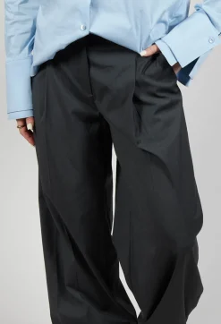 Irene Straight Leg Trouser in Antracite