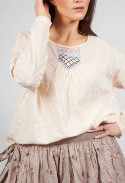 Isa Blouse is Voile Dot