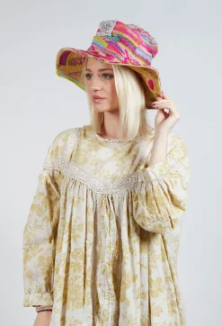 Jacquard Brunel Top Hat in Culture Club