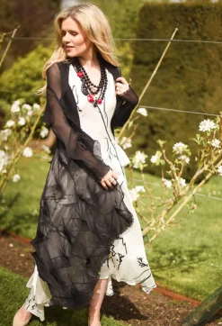 Jacqui Coat in Black