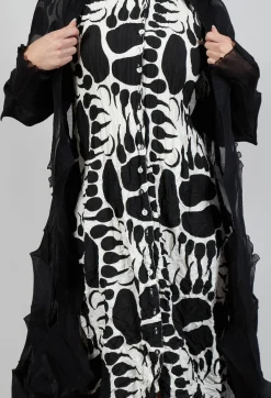 Jacqui Coat in Black