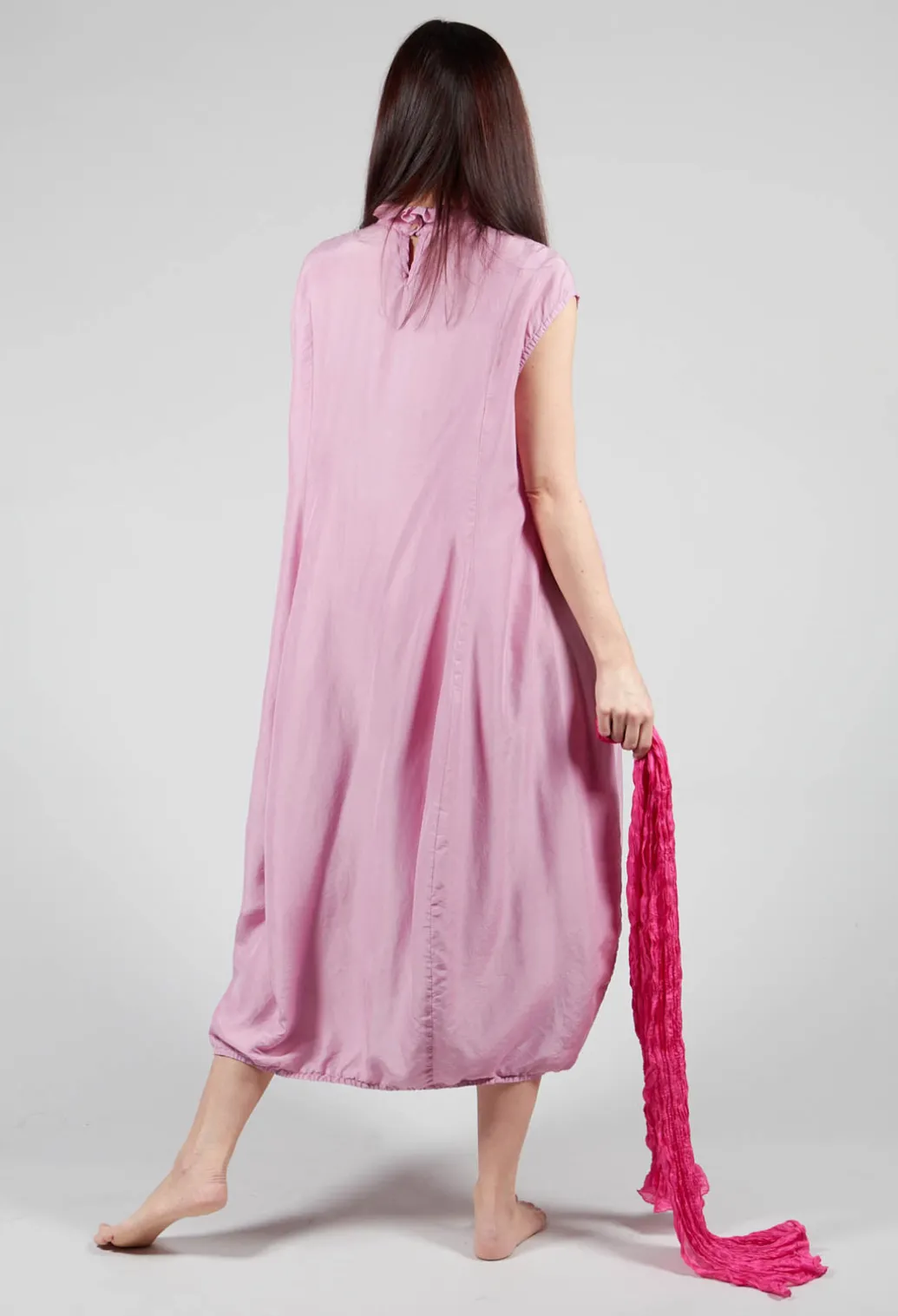 Jahrest Dress in Perlmutt