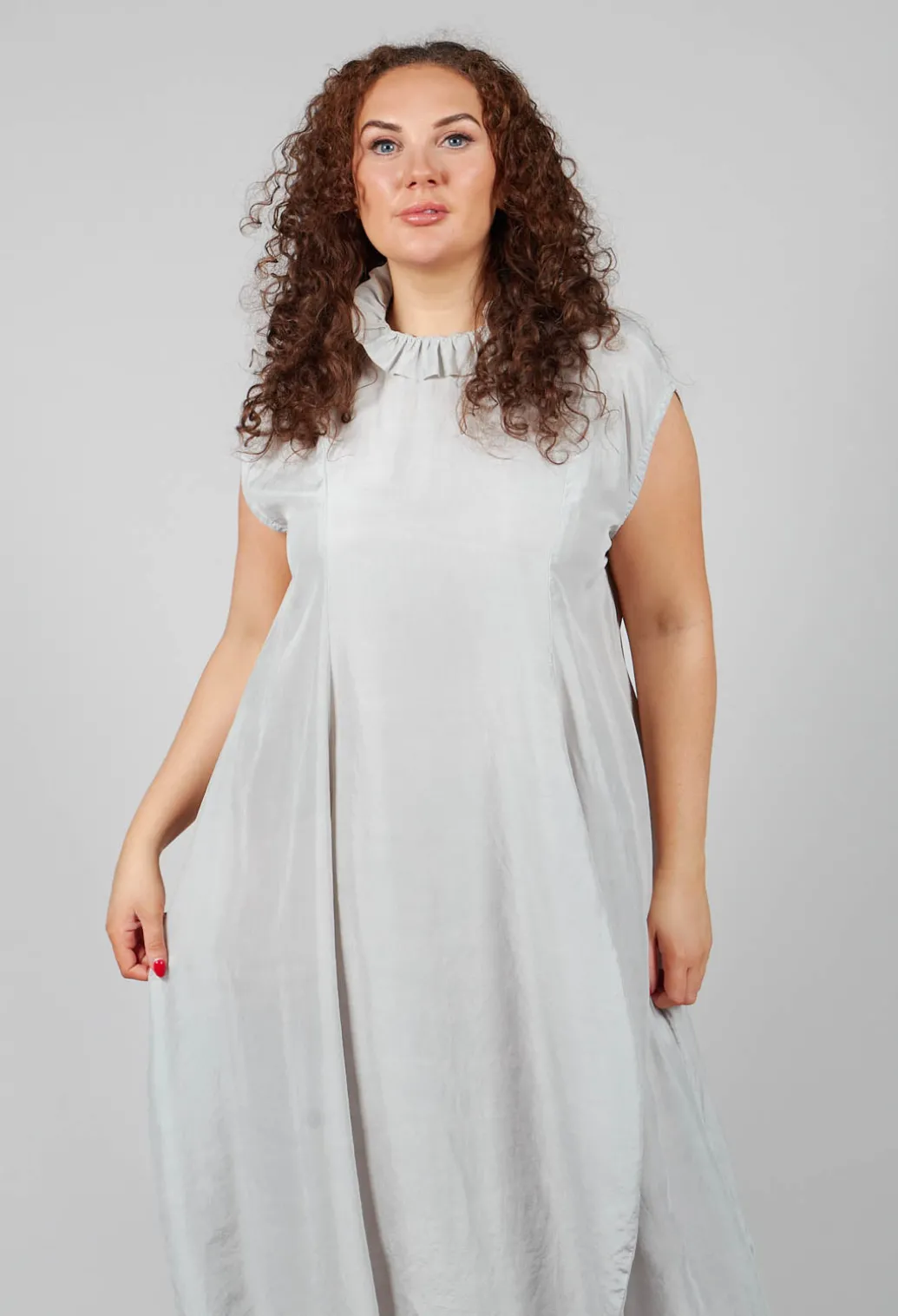 Jahrest Dress in Pilz