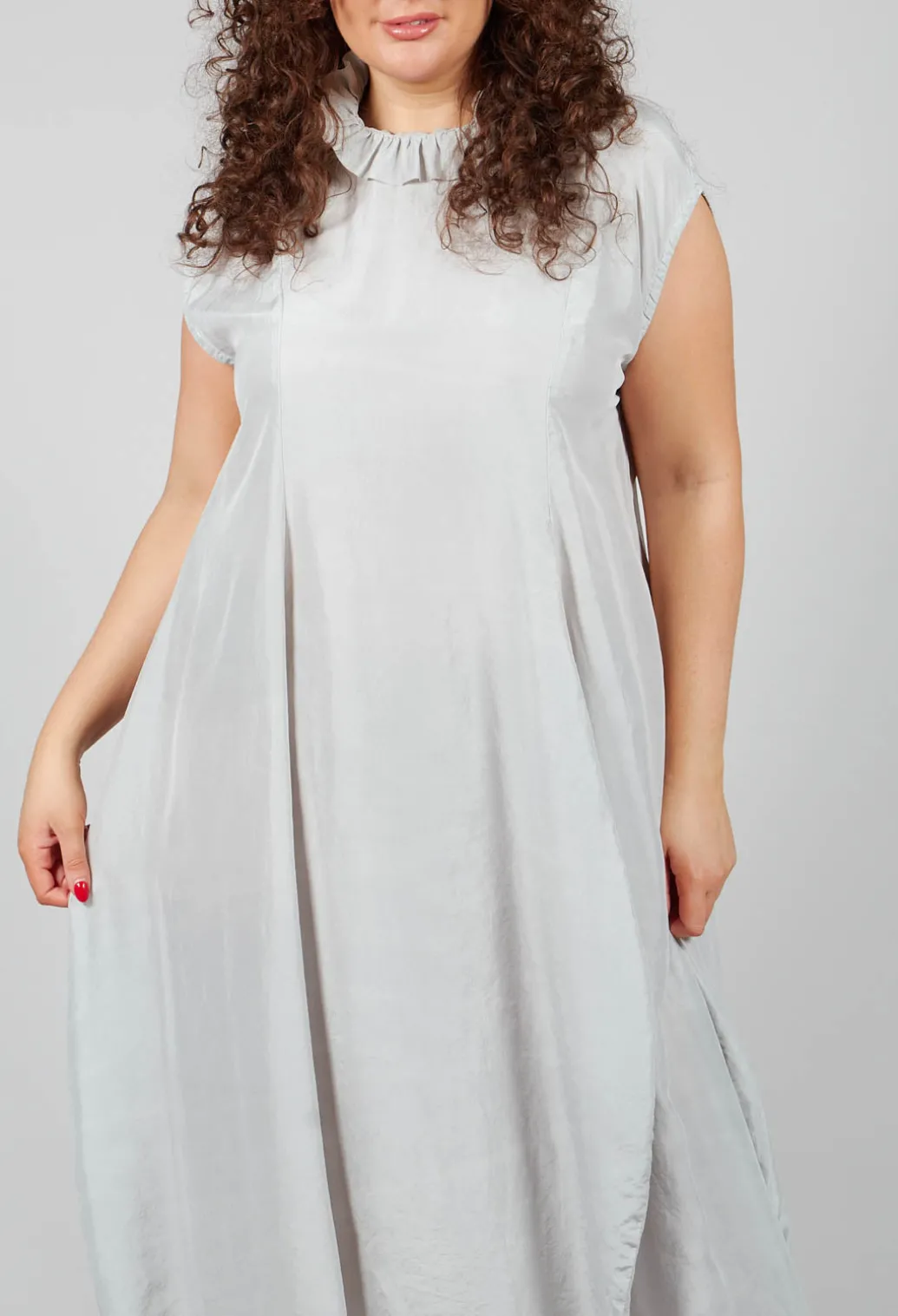 Jahrest Dress in Pilz