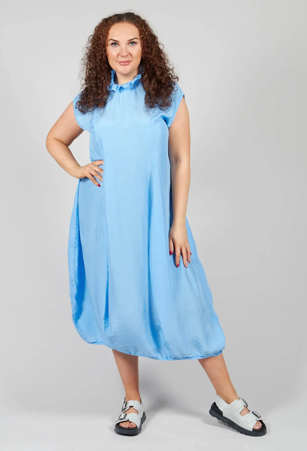 Jahrest Dress in Steinblau