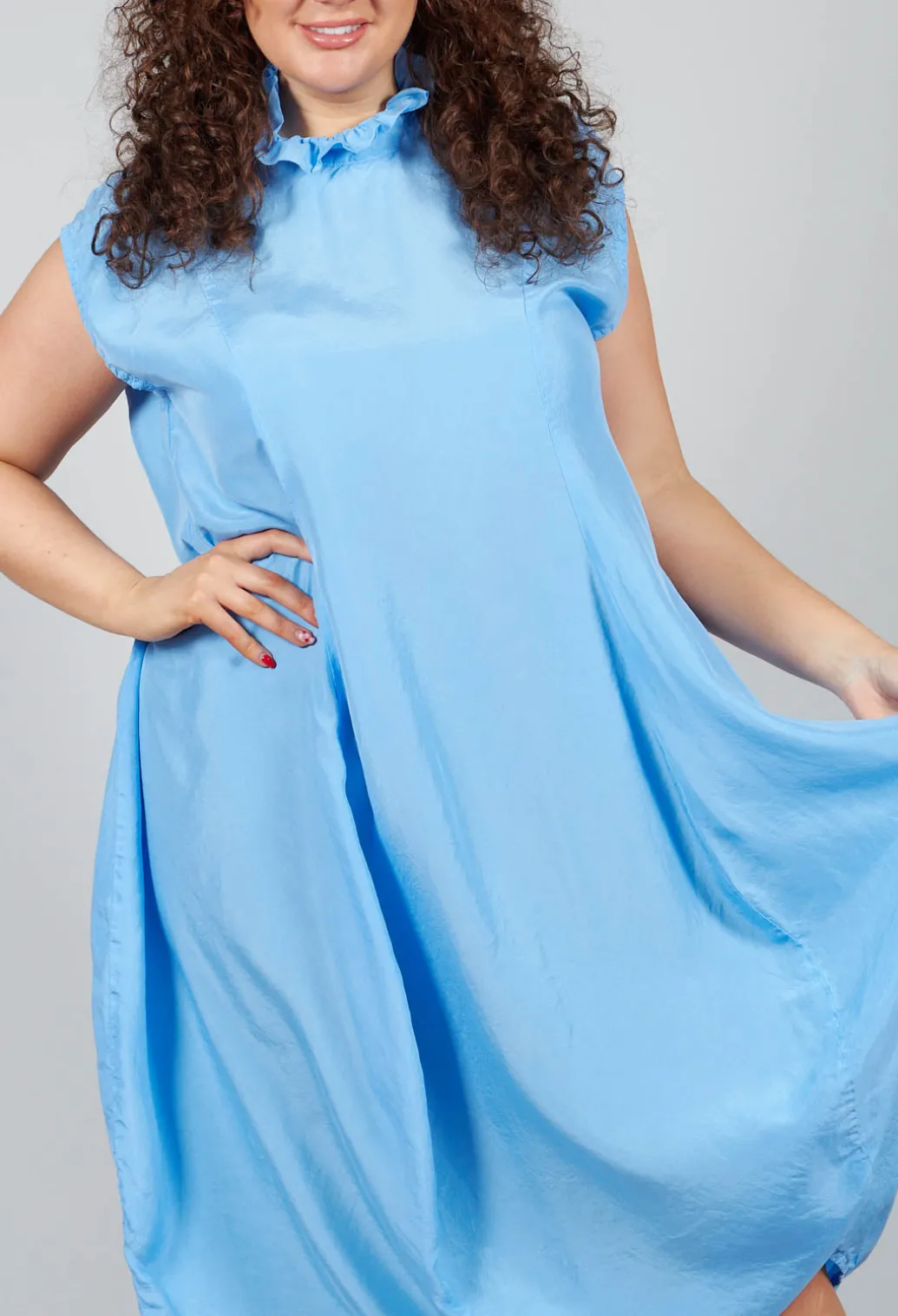 Jahrest Dress in Steinblau