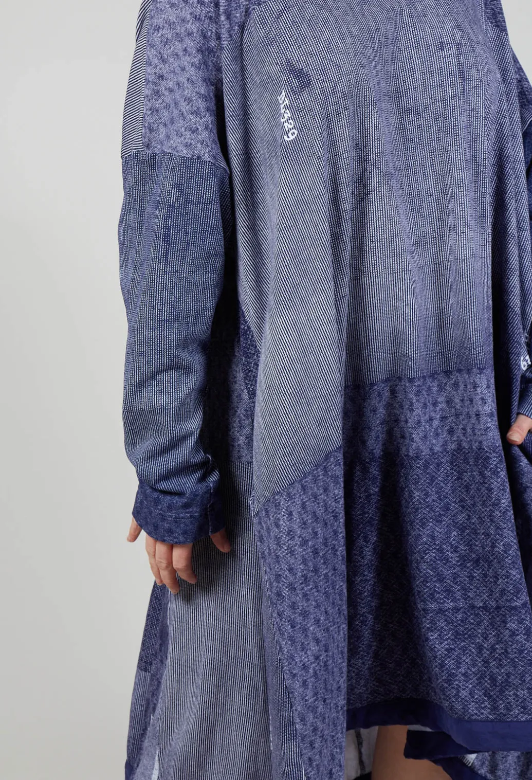 Jersey Dress with Drawstring Hem in Azur Print