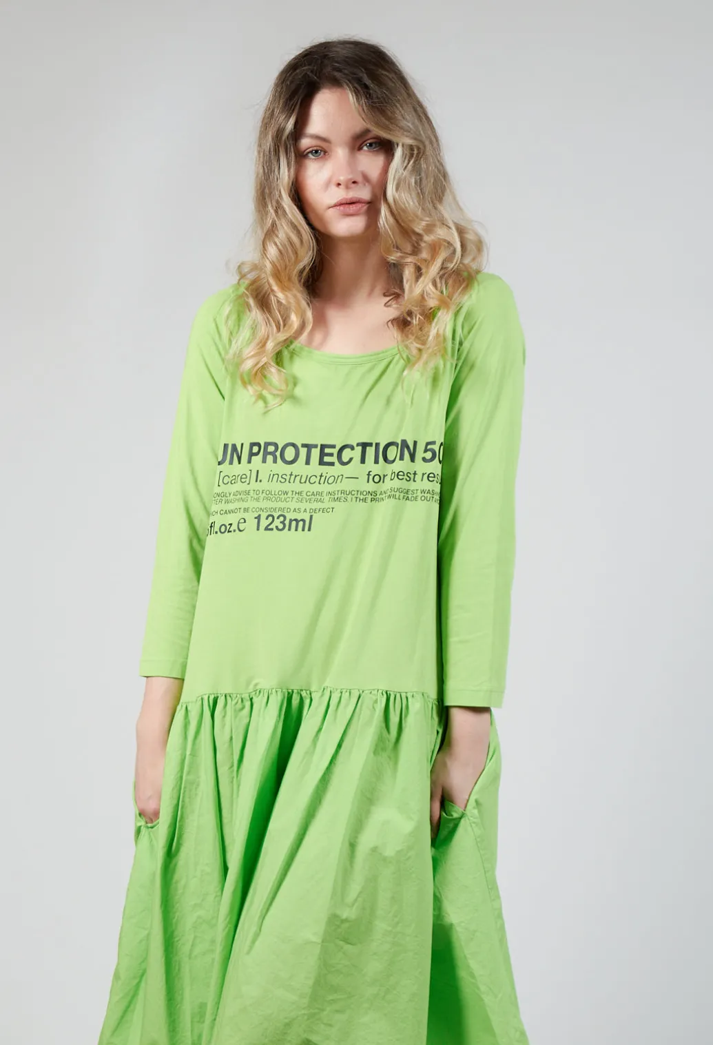 Jersey Top Dress with Lettering Motif in Lime Print