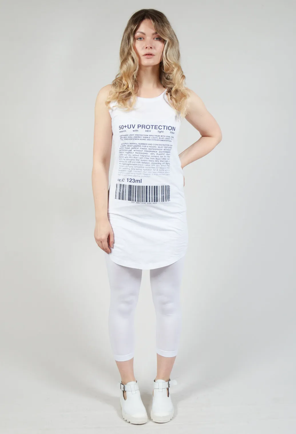 Jersey Vest Top with Motif in Azur Print