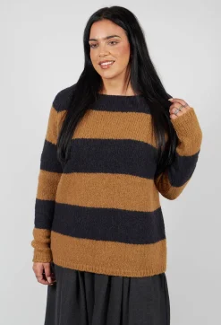 Jumper in Tobacco Black